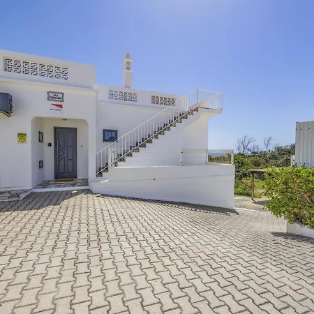 Marrachinho By * 阿尔布费拉